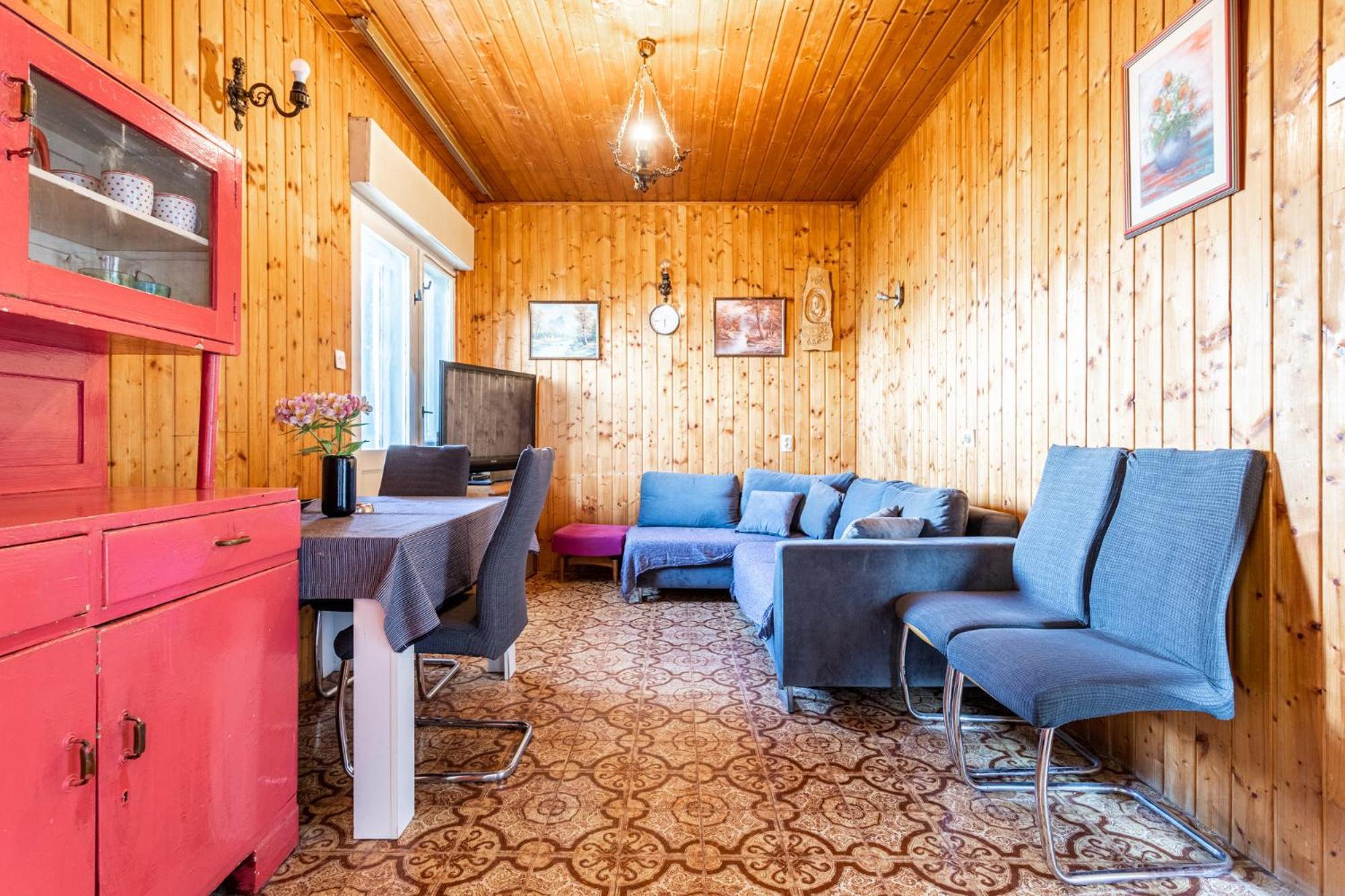 Seaview Holiday Apartments 슬라티네 외부 사진