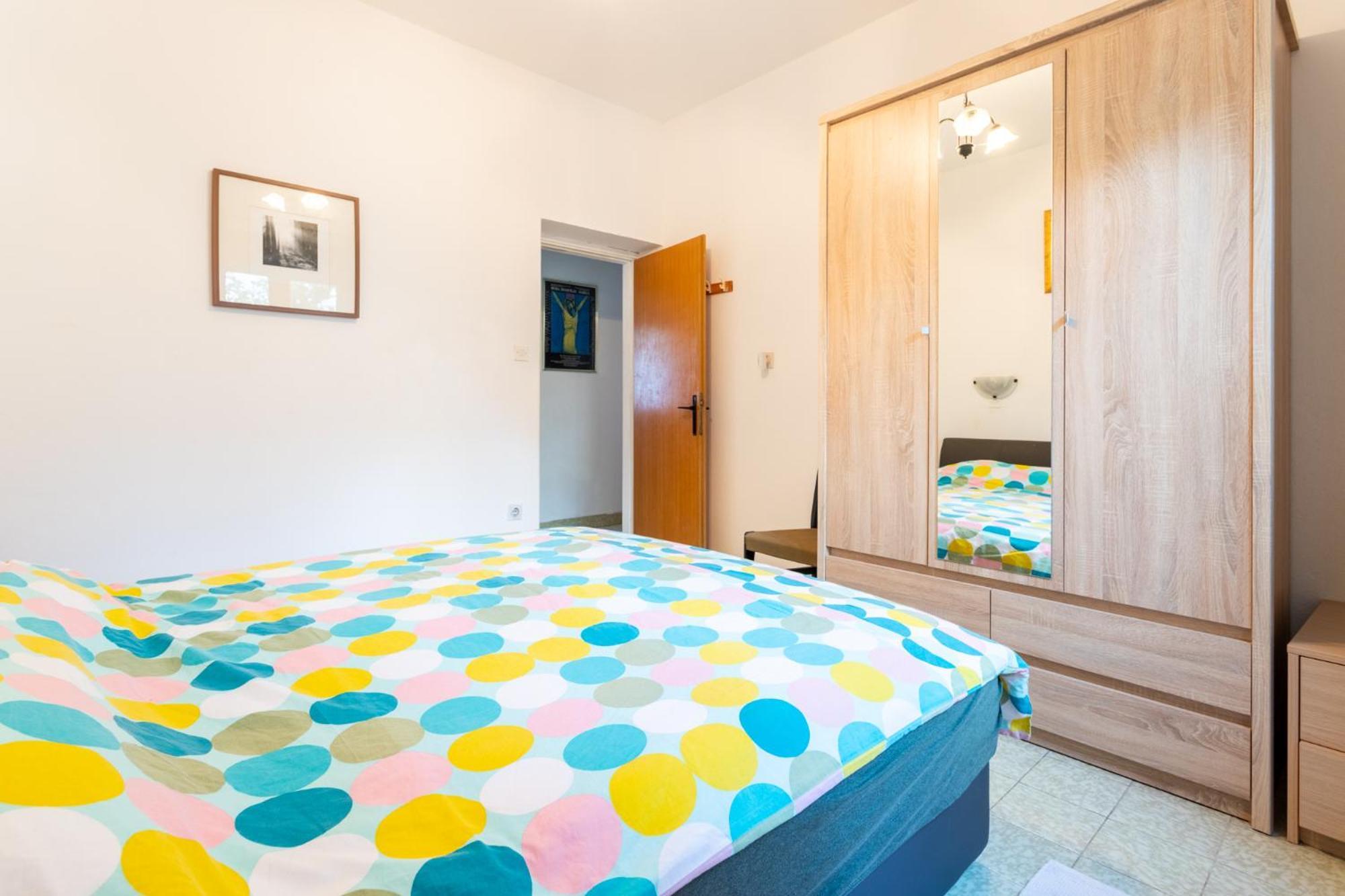 Seaview Holiday Apartments 슬라티네 외부 사진